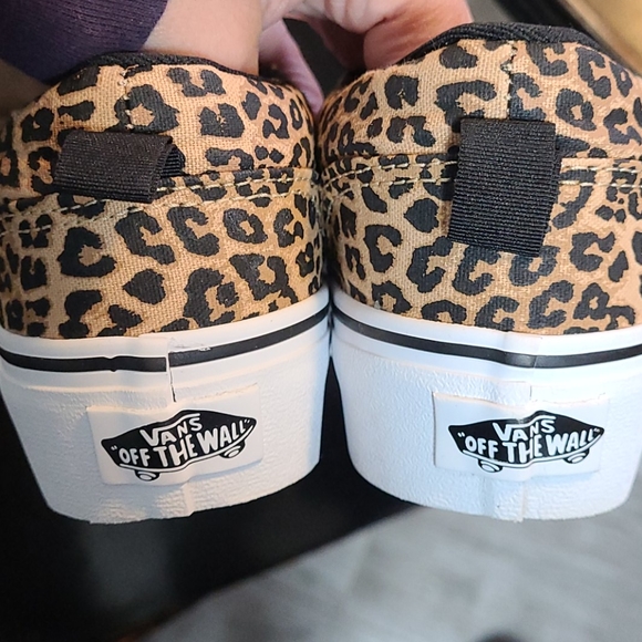 NIB Vans Asher Platform Cheetah Sneakers - Picture 3 of 5